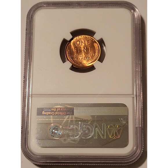 1945 Lincoln Wheat Cent MS64 RED NGC - Picture 2 of 2